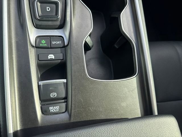Used 2022 Honda Accord Touring image 30