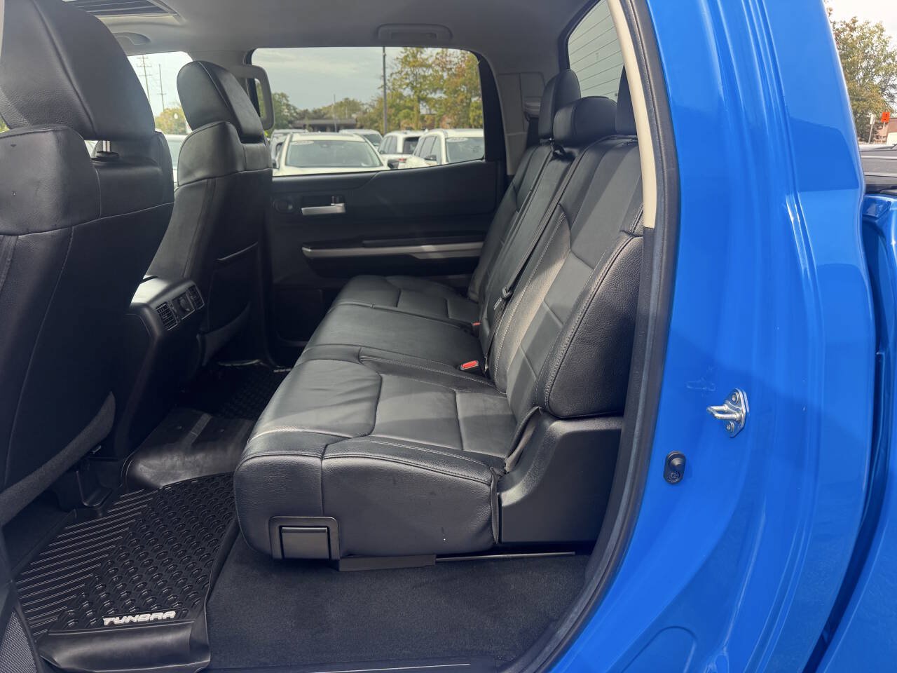 Used 2021 Toyota Tundra SR5 AWD/4WD image 9