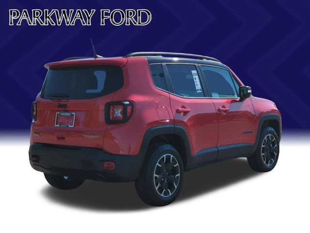 Used 2023 Jeep Renegade Trailhawk AWD/4WD image 5