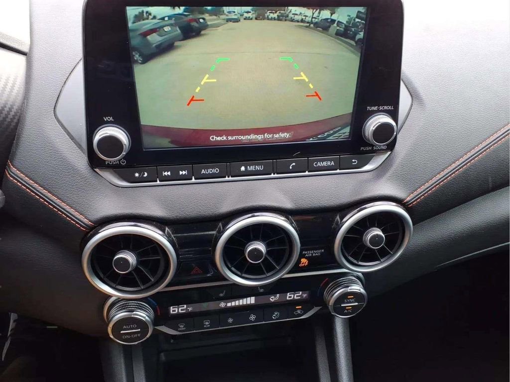 Used 2025 Nissan Sentra SR image 15