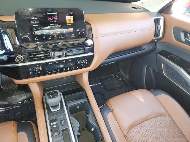 Certified 2024 Nissan Pathfinder Platinum image 18