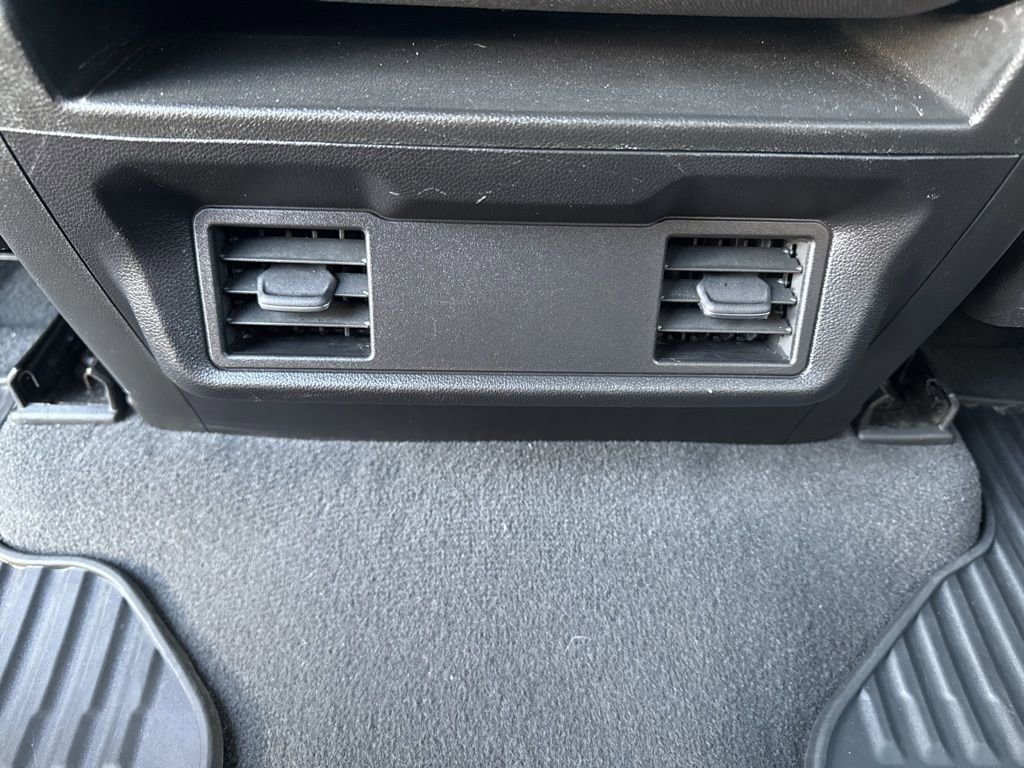 Used 2023 Chevrolet Silverado 1500 Custom image 14