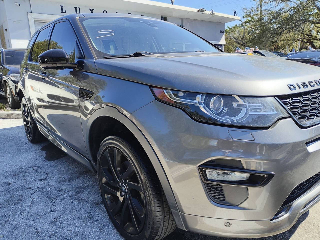 Used 2017 Land Rover Discovery Sport HSE image 15