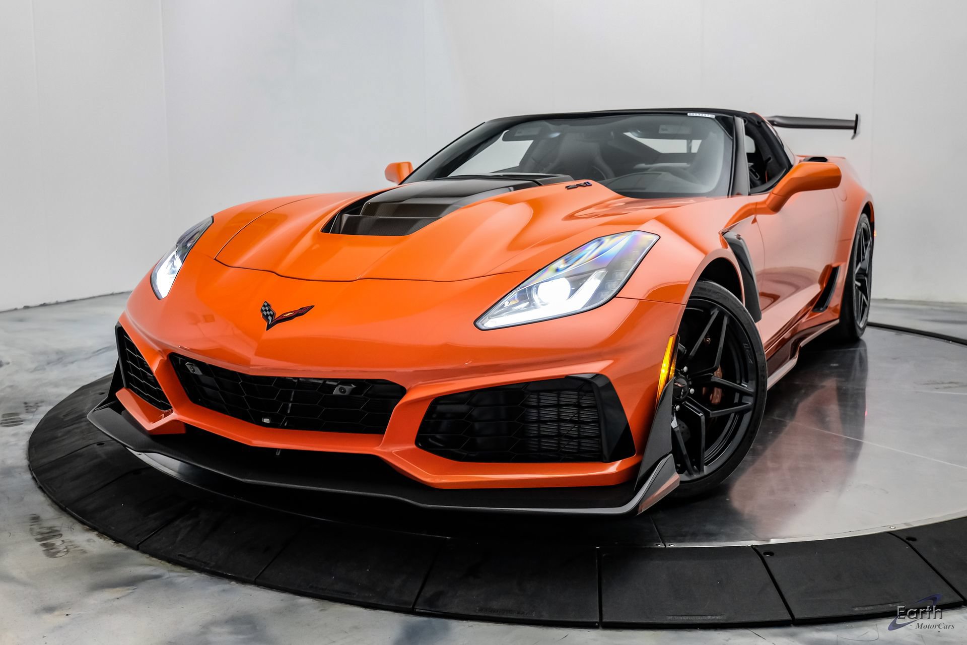 Used 2019 Chevrolet Corvette ZR1 RWD image 4