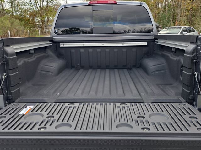 New 2026 Nissan Frontier Pro-X w/ Pro-X Convenience Package RWD image 10
