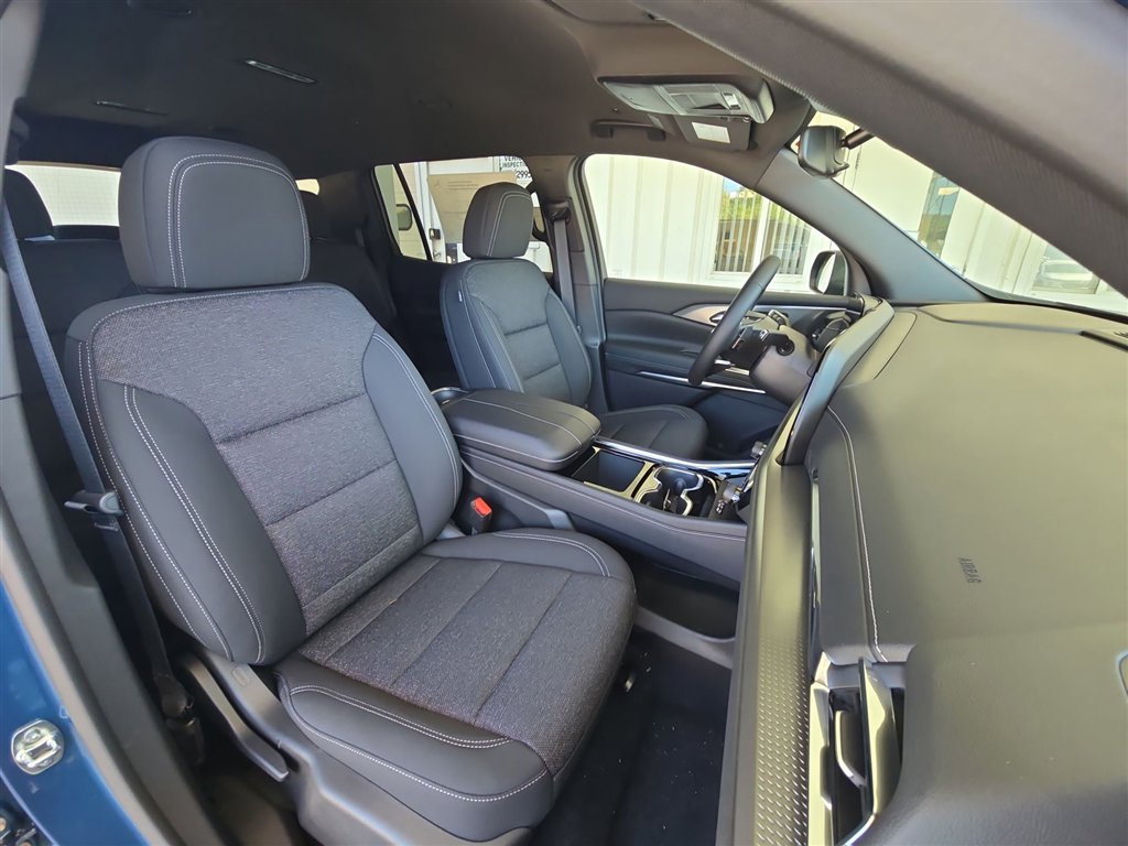 New 2026 Chevrolet Traverse LT w/ Midnight/Sport Edition image 27