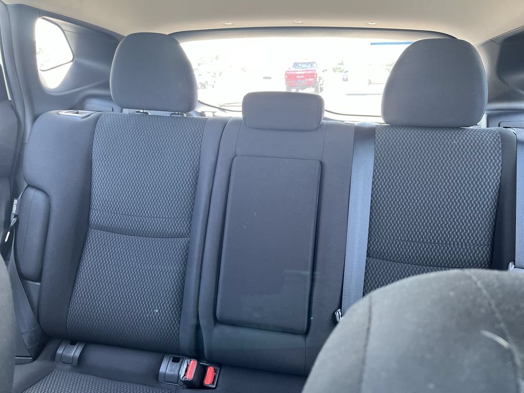 Used 2022 Nissan Rogue Sport S FWD image 21