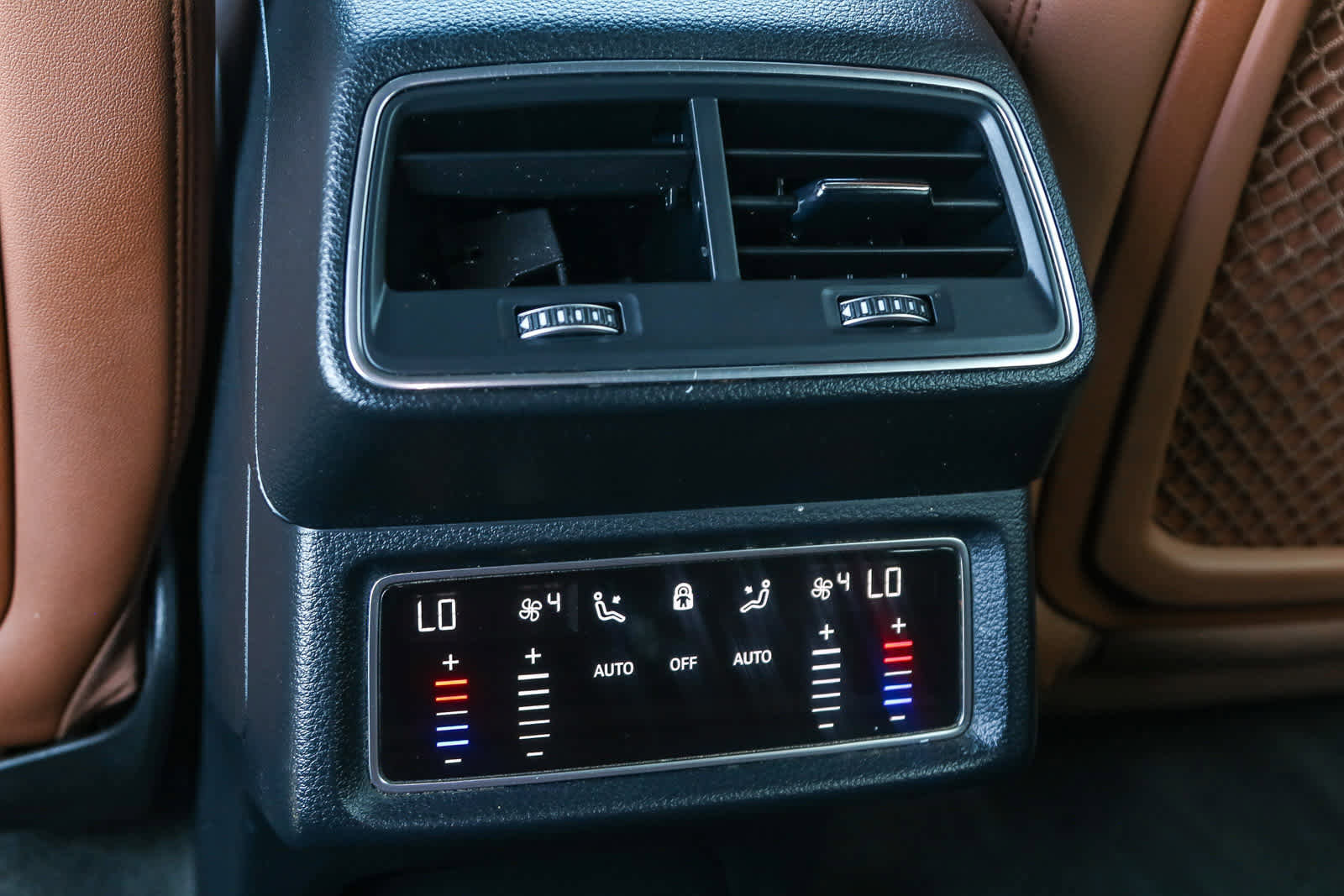 Used 2022 Audi e-tron Premium image 19