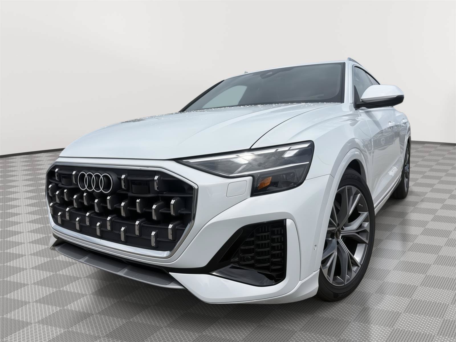 New 2026 Audi Q8 Prestige