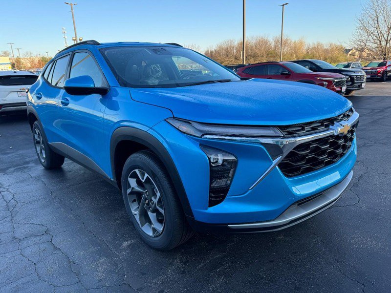 New 2026 Chevrolet Trax LT FWD image 24