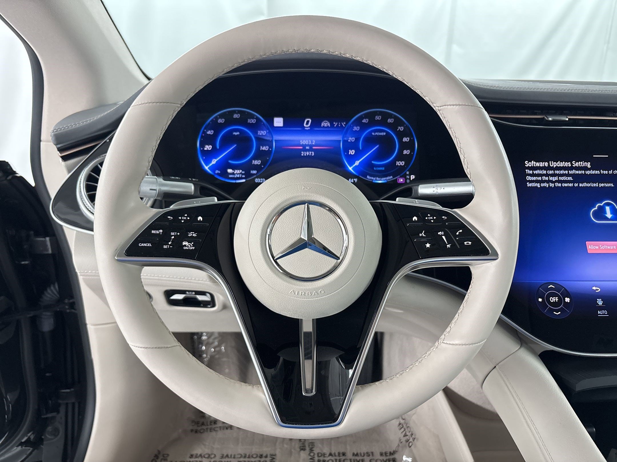 Certified 2022 Mercedes-Benz EQS 580 4MATIC Sedan image 16