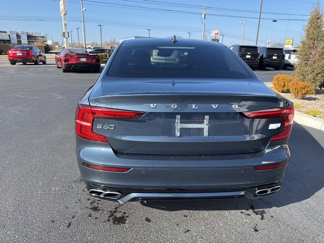 Used 2022 Volvo S60 T8 R-Design Expression w/ Advanced Package image 18