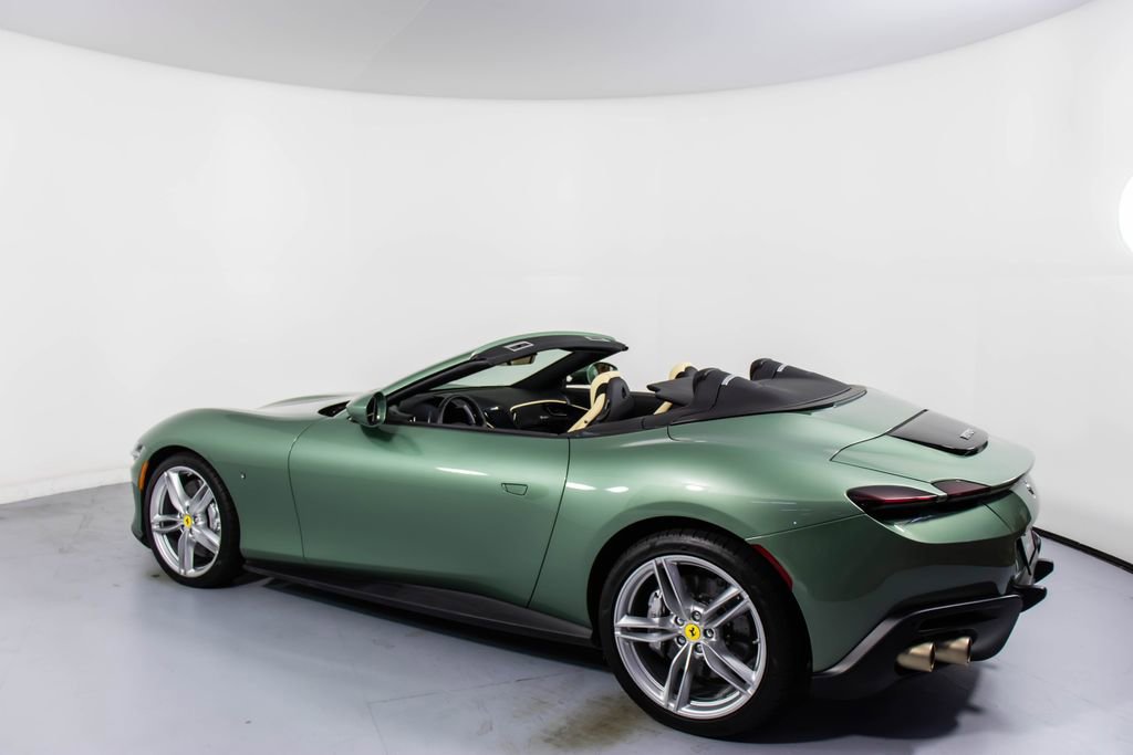 Certified 2024 Ferrari Roma Spider RWD image 8