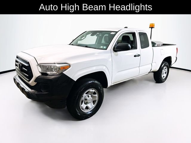 Used 2022 Toyota Tacoma SR video 2