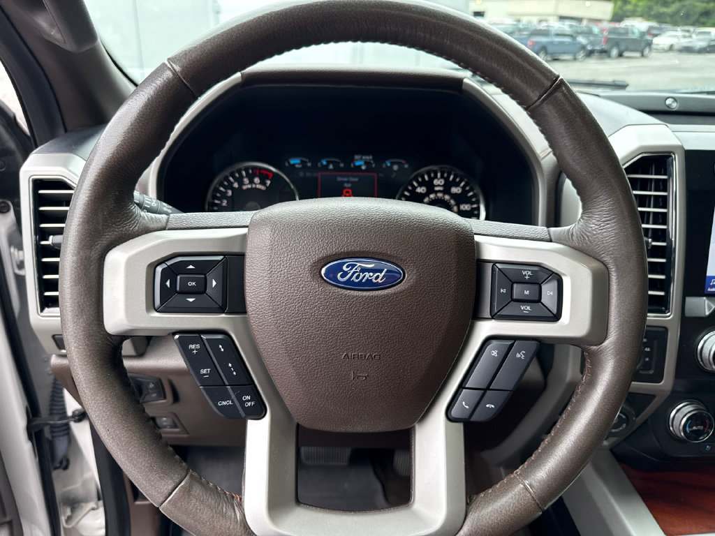 Used 2019 Ford F150 King Ranch w/ Equipment Group 601A Luxury AWD/4WD image 24