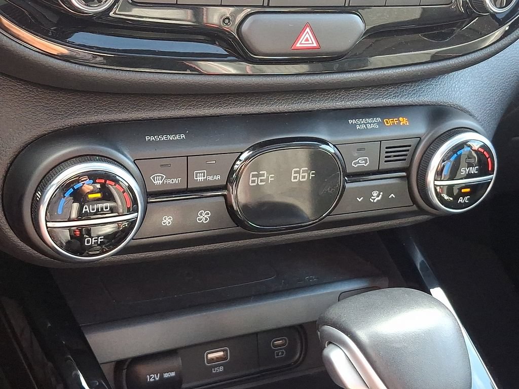 Used 2025 Kia Soul GT-Line FWD image 19