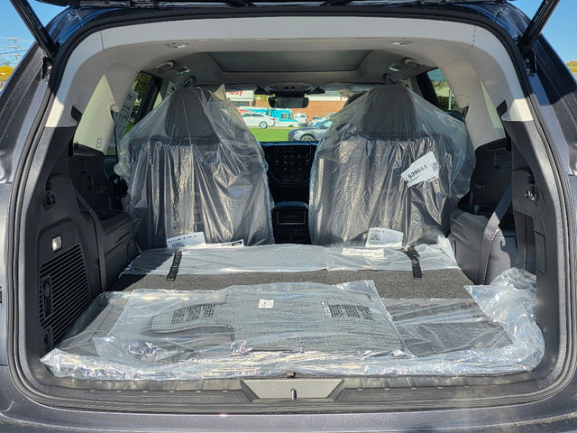 New 2025 Subaru Ascent Onyx Edition image 4