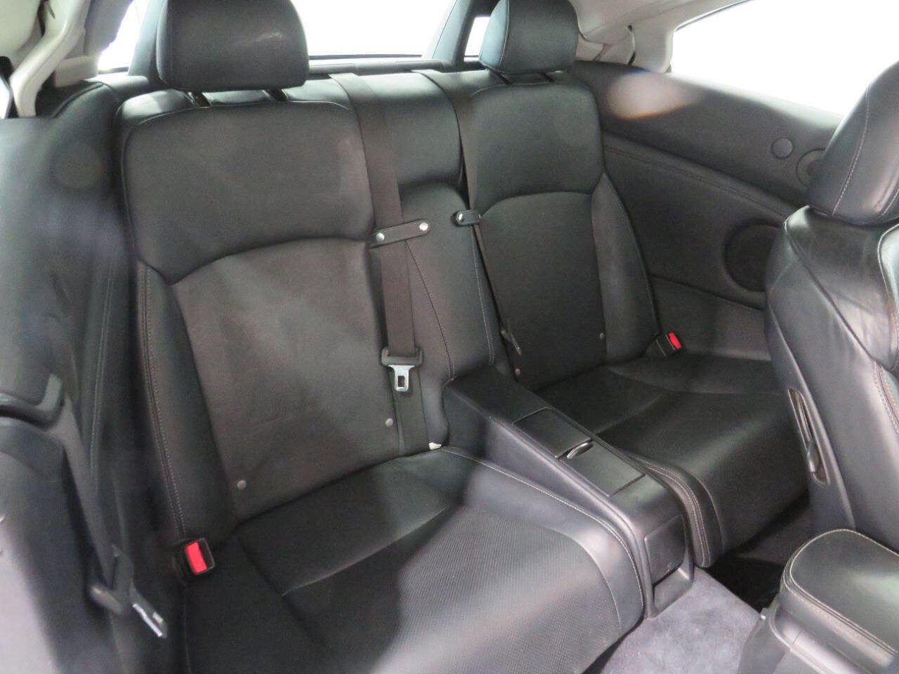 Used 2010 Lexus IS 250C RWD image 19