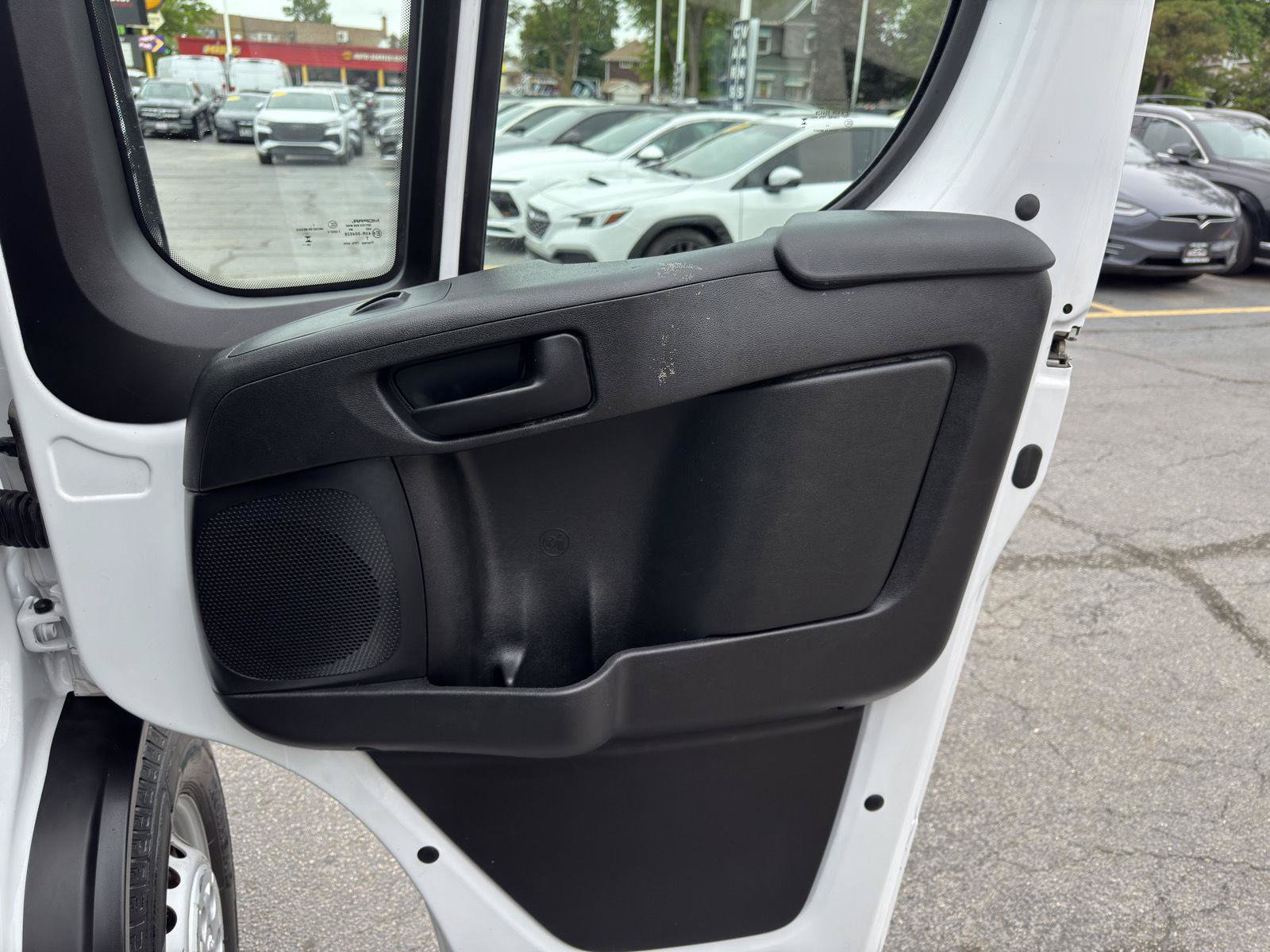 Used 2025 RAM ProMaster 2500 w/ Convenience Group FWD image 35