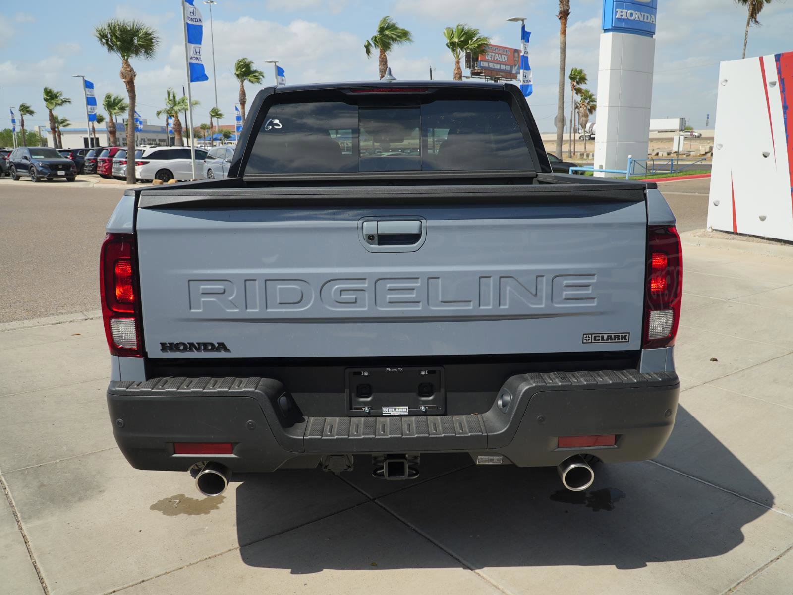 New 2026 Honda Ridgeline Black Edition image 6