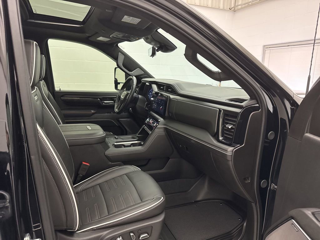 Used 2024 GMC Sierra 2500 AT4X image 68