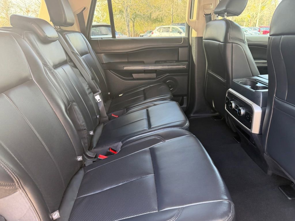 Used 2024 Ford Expedition Max XLT AWD/4WD image 9