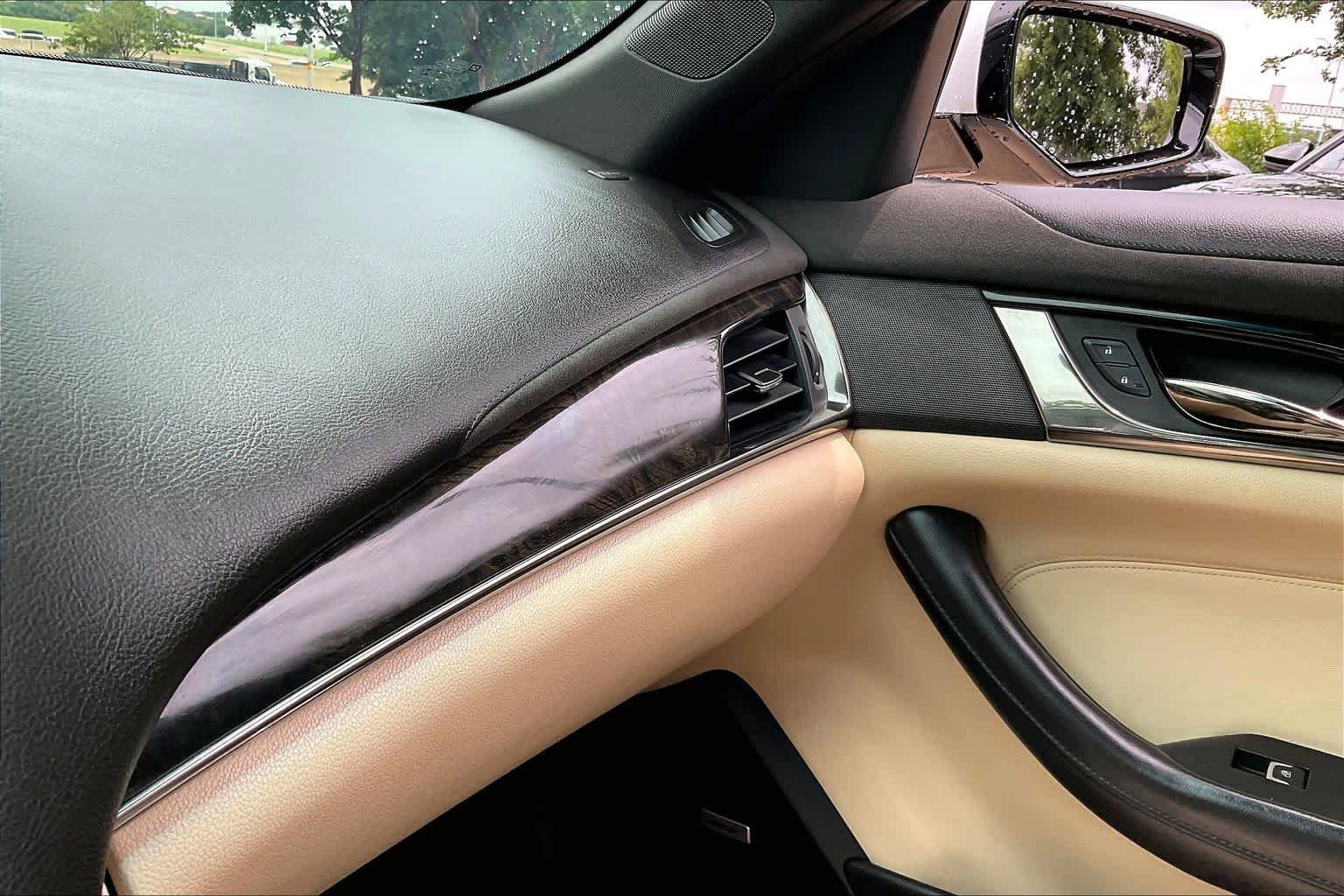 Used 2019 Cadillac CTS Luxury RWD image 32