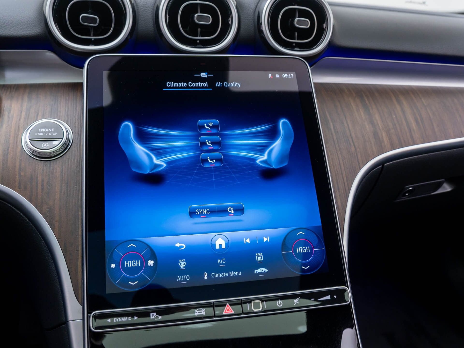 New 2026 Mercedes-Benz C 300 4MATIC Sedan image 25