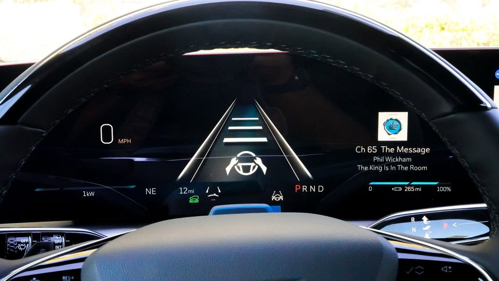 New 2026 Cadillac Vistiq Sport image 23