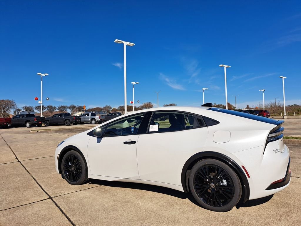 New 2026 Toyota Prius Plug-In Hybrid image 7