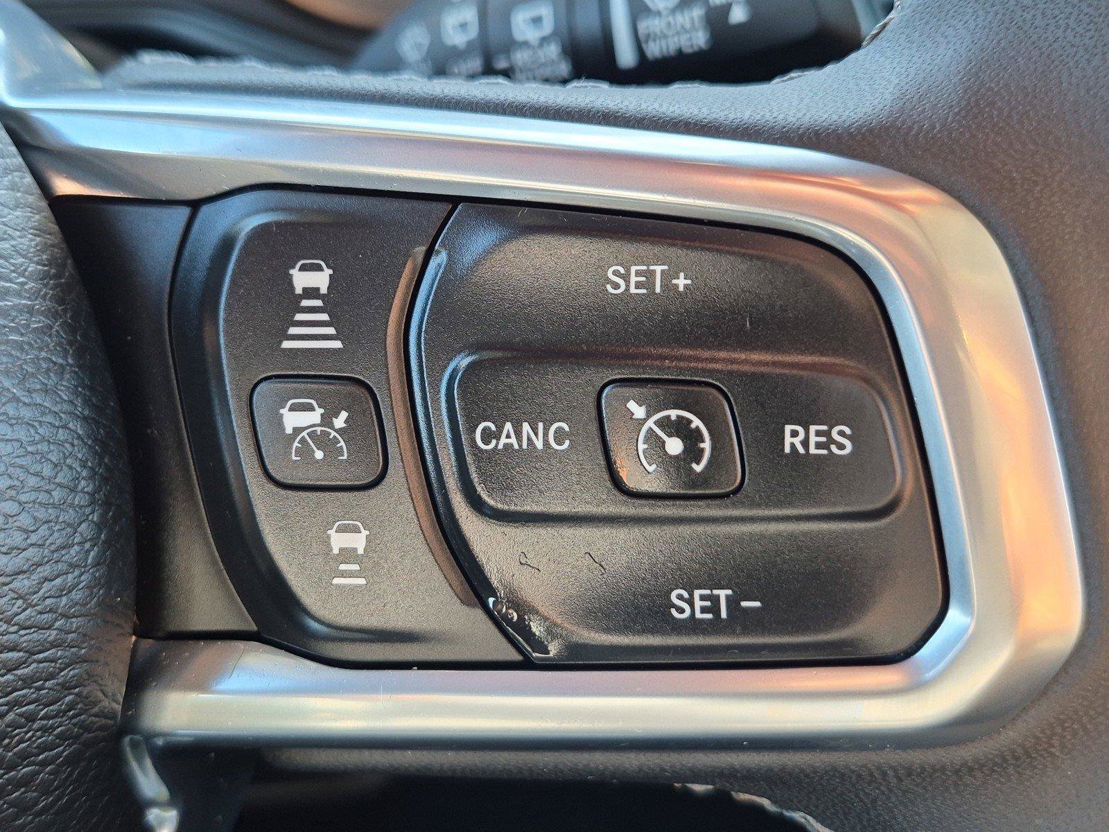 Certified 2025 Jeep Wrangler Unlimited Sahara AWD/4WD image 26