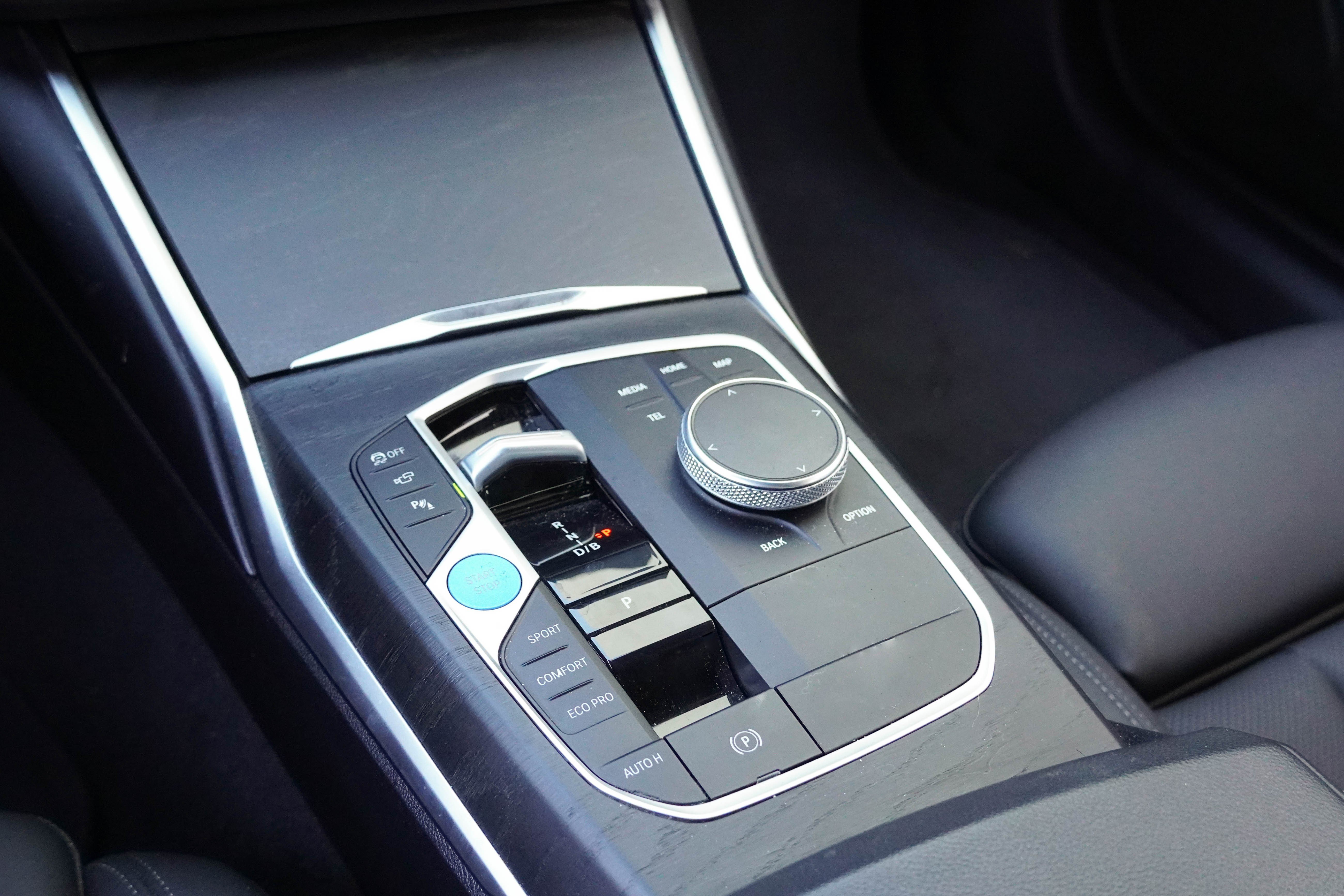 Certified 2023 BMW i4 eDrive40 RWD image 27