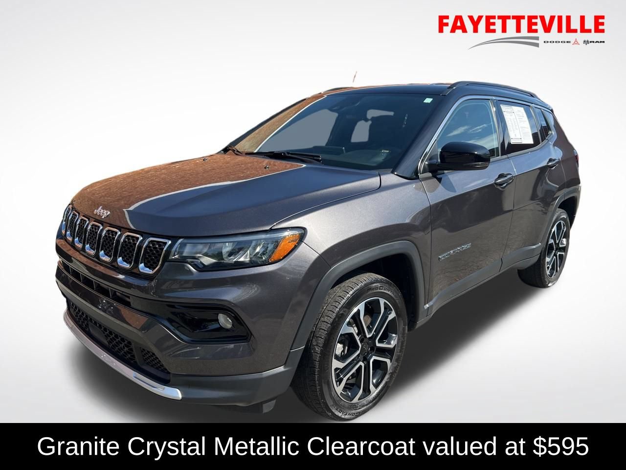 Used 2023 Jeep Compass Limited AWD/4WD image 1