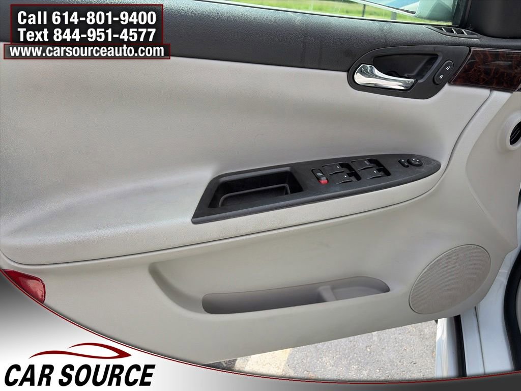 Used 2016 Chevrolet Impala LT FWD image 15