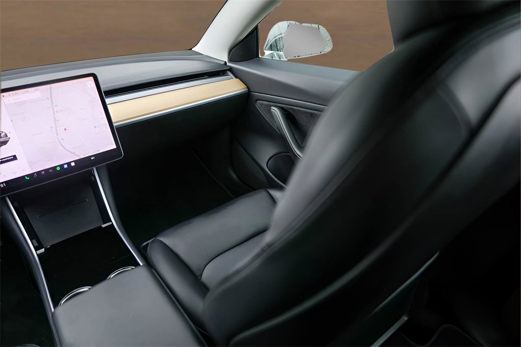 Used 2018 Tesla Model 3 Long Range image 25