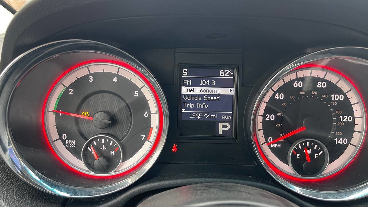 Used 2013 Dodge Durango SXT image 5