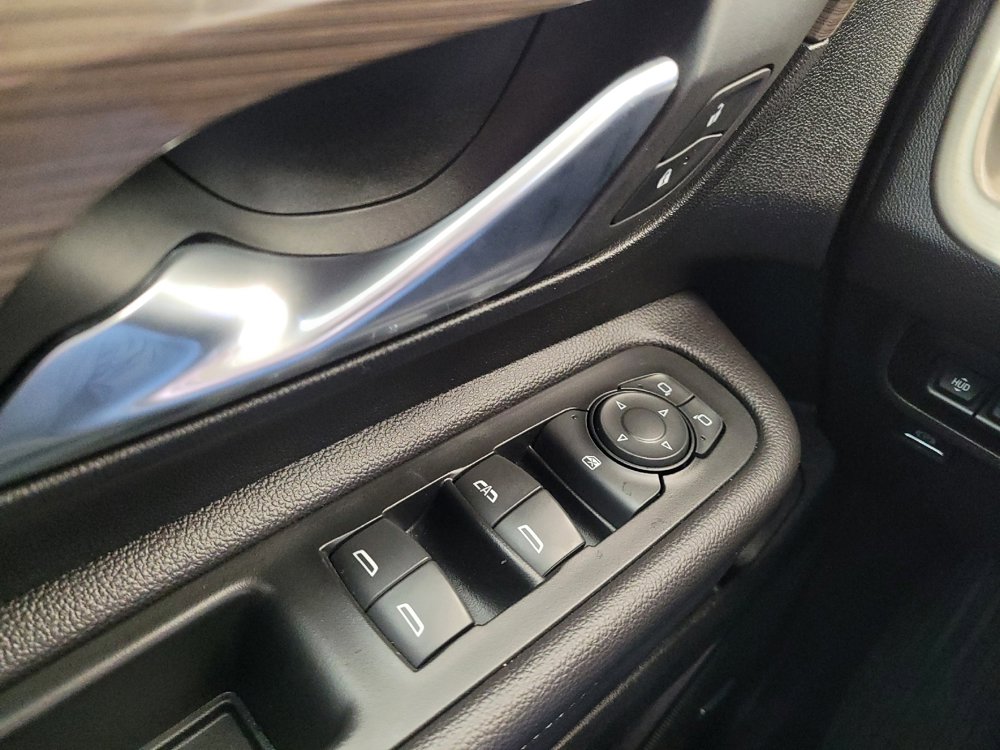 Used 2022 GMC Terrain Denali w/ Denali Premium Package image 27