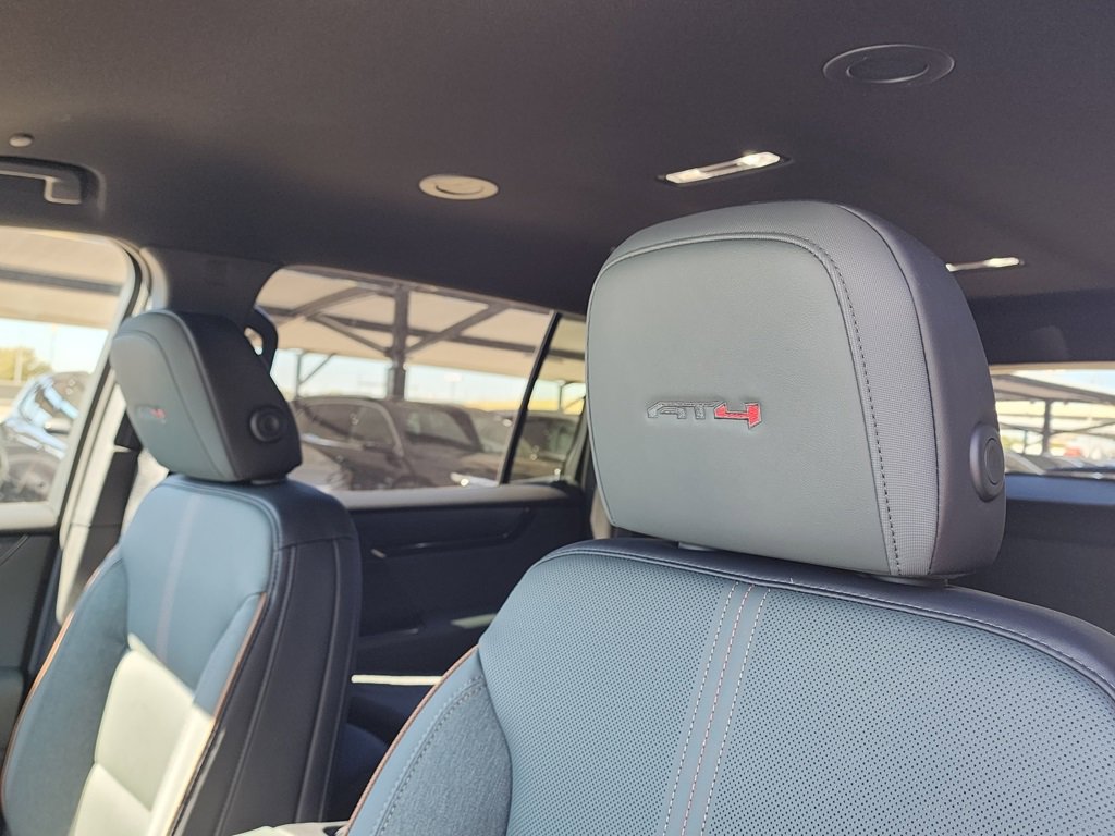 New 2026 GMC Acadia AT4 w/ Super Cruise Package image 17