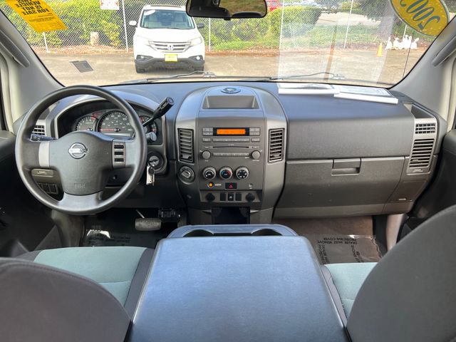Used 2005 Nissan Titan XE w/ (W02) Preferred Pkg AWD/4WD image 11