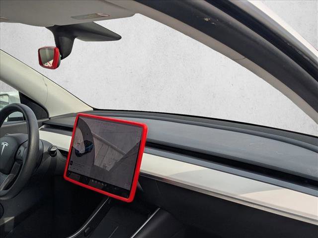 Used 2021 Tesla Model Y Long Range image 20