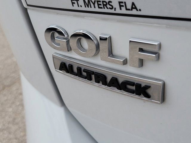 Used 2017 Volkswagen Golf Alltrack SE AWD/4WD image 10