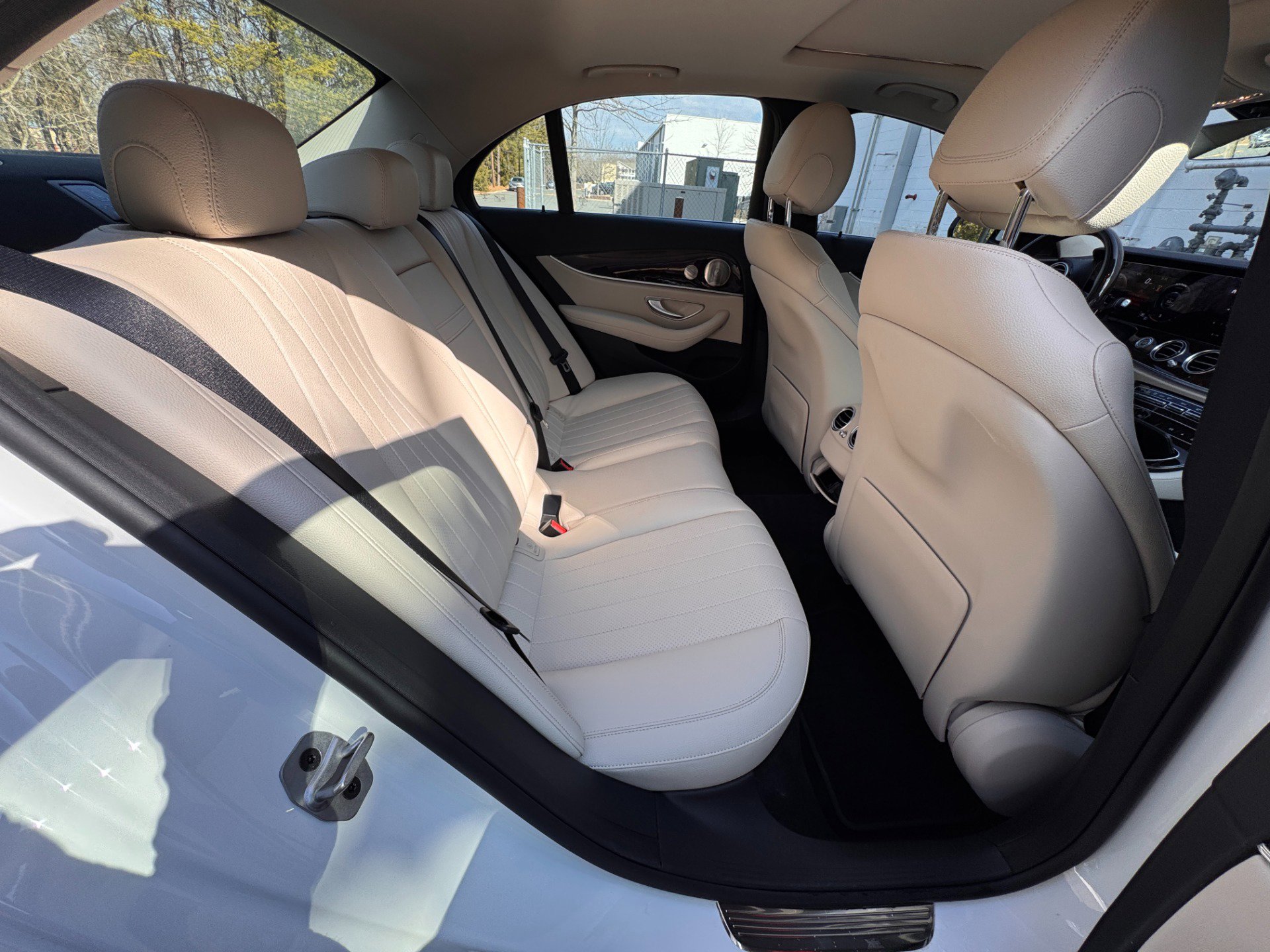 Used 2023 Mercedes-Benz E 350 4MATIC Sedan w/ Premium Package image 56