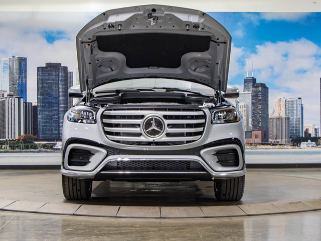 Certified 2025 Mercedes-Benz GLS 580 4MATIC image 4