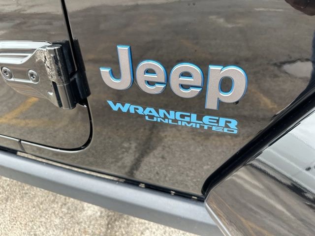 Used 2021 Jeep Wrangler Unlimited Rubicon 4xe w/ Steel Bumper Group image 13