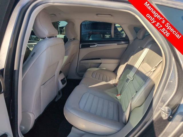 Used 2018 Ford Fusion SE image 9