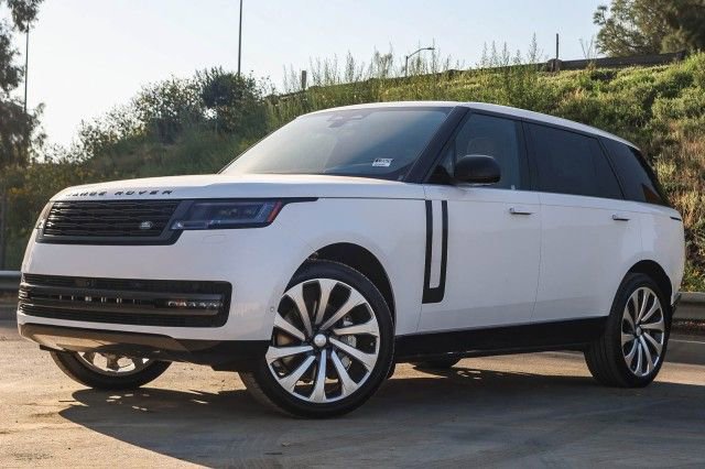 New 2025 Land Rover Range Rover Long Wheelbase SE image 1