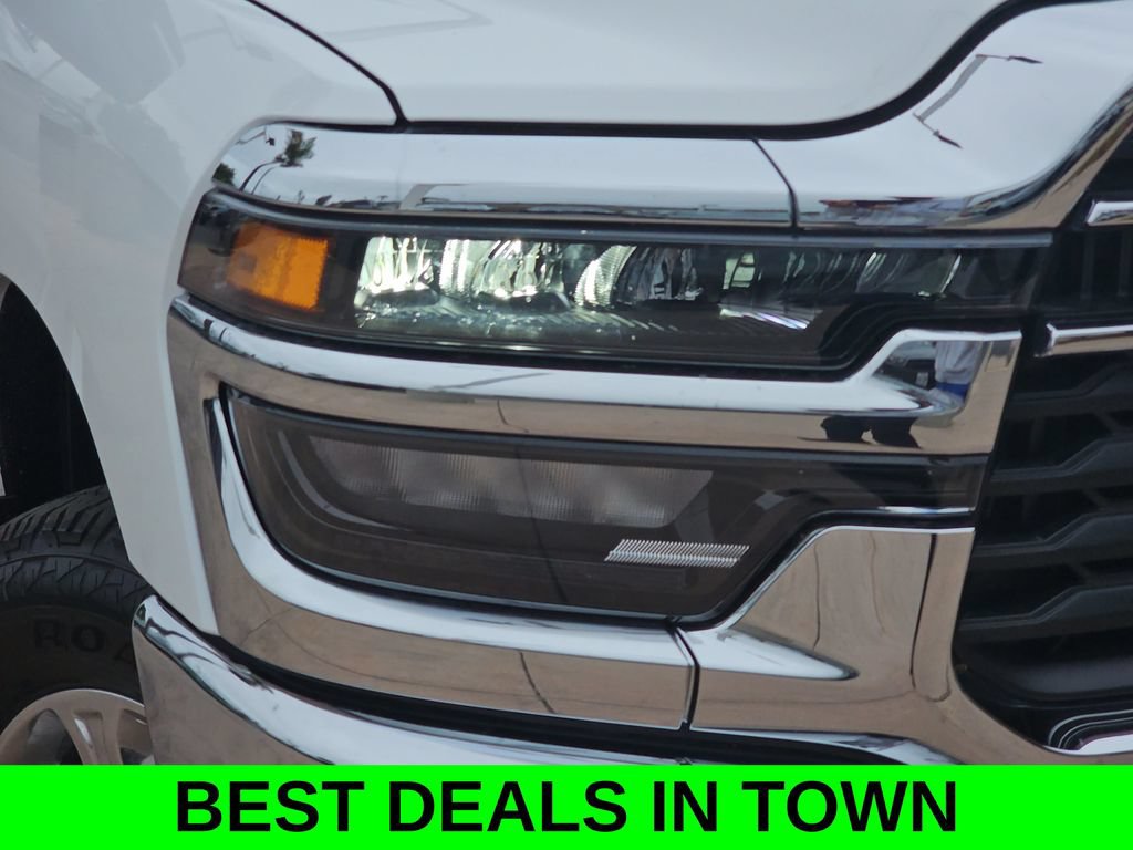 New 2026 RAM 3500 Tradesman w/ Chrome Appearance Group A AWD/4WD image 33