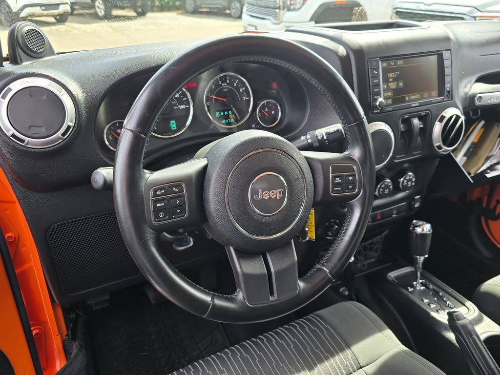Used 2012 Jeep Wrangler Sahara w/ Dual Top Group AWD/4WD image 15