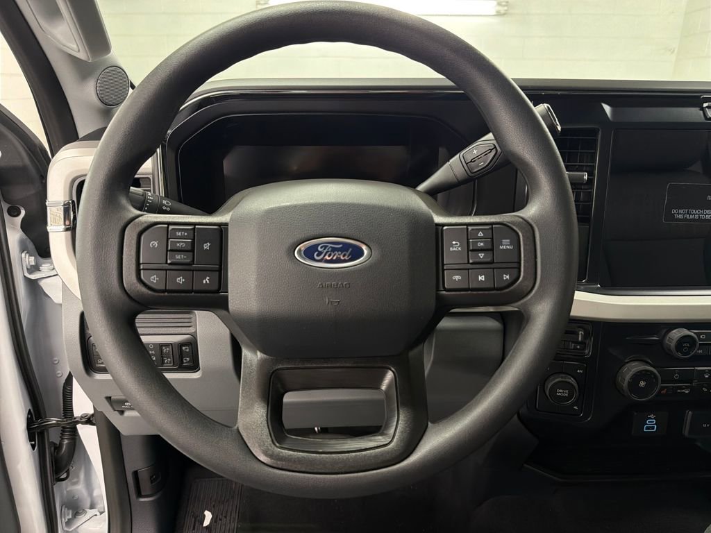 New 2026 Ford F450 XLT w/ XLT Premium Package image 17