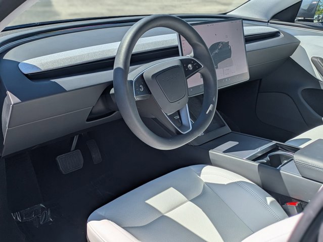 Used 2025 Tesla Model 3 Long Range image 9